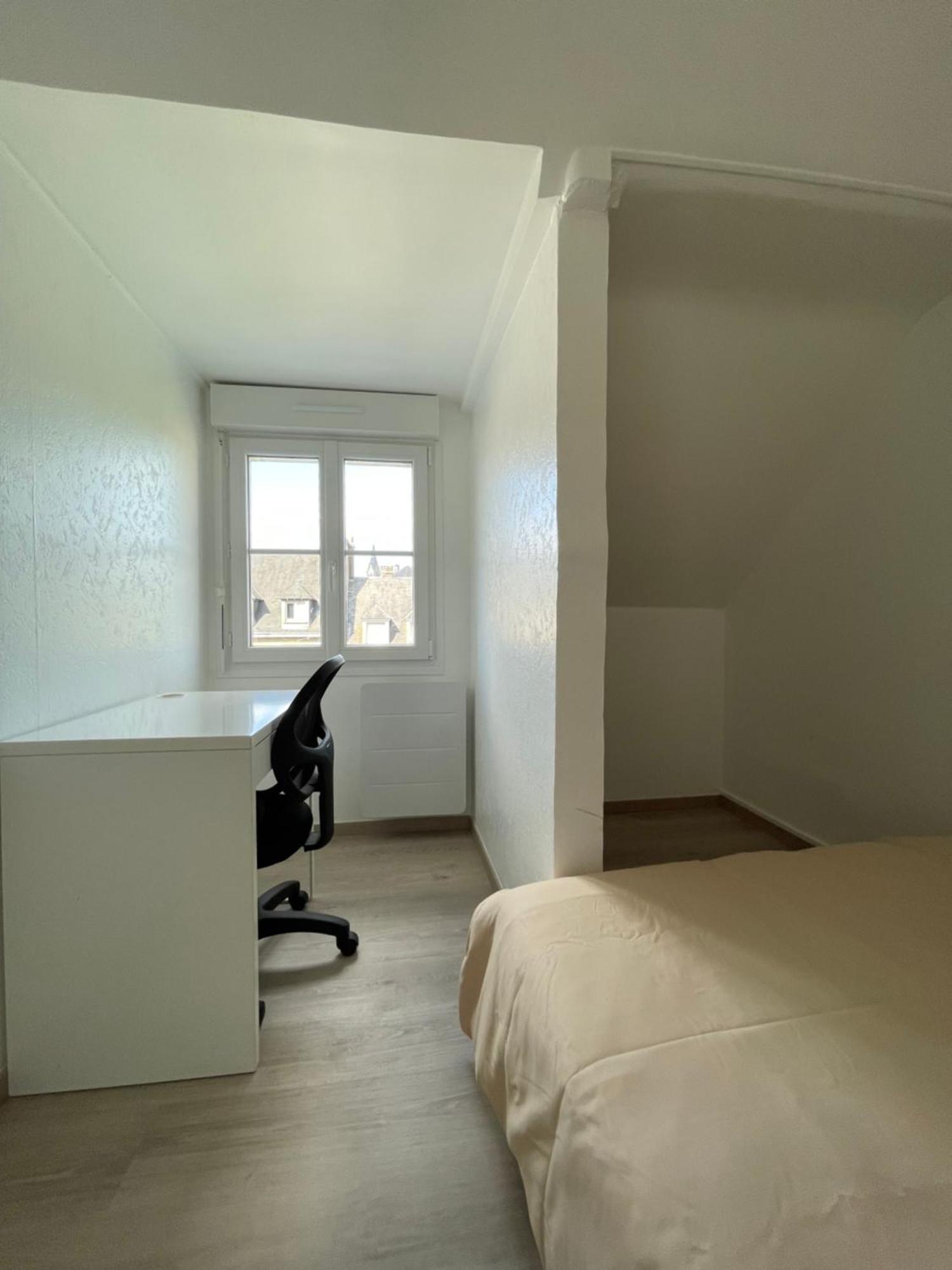 Appartement Renove Tout Equipe, Centre Ville, Proche De La Gare Et Commerce Flers  Exteriér fotografie