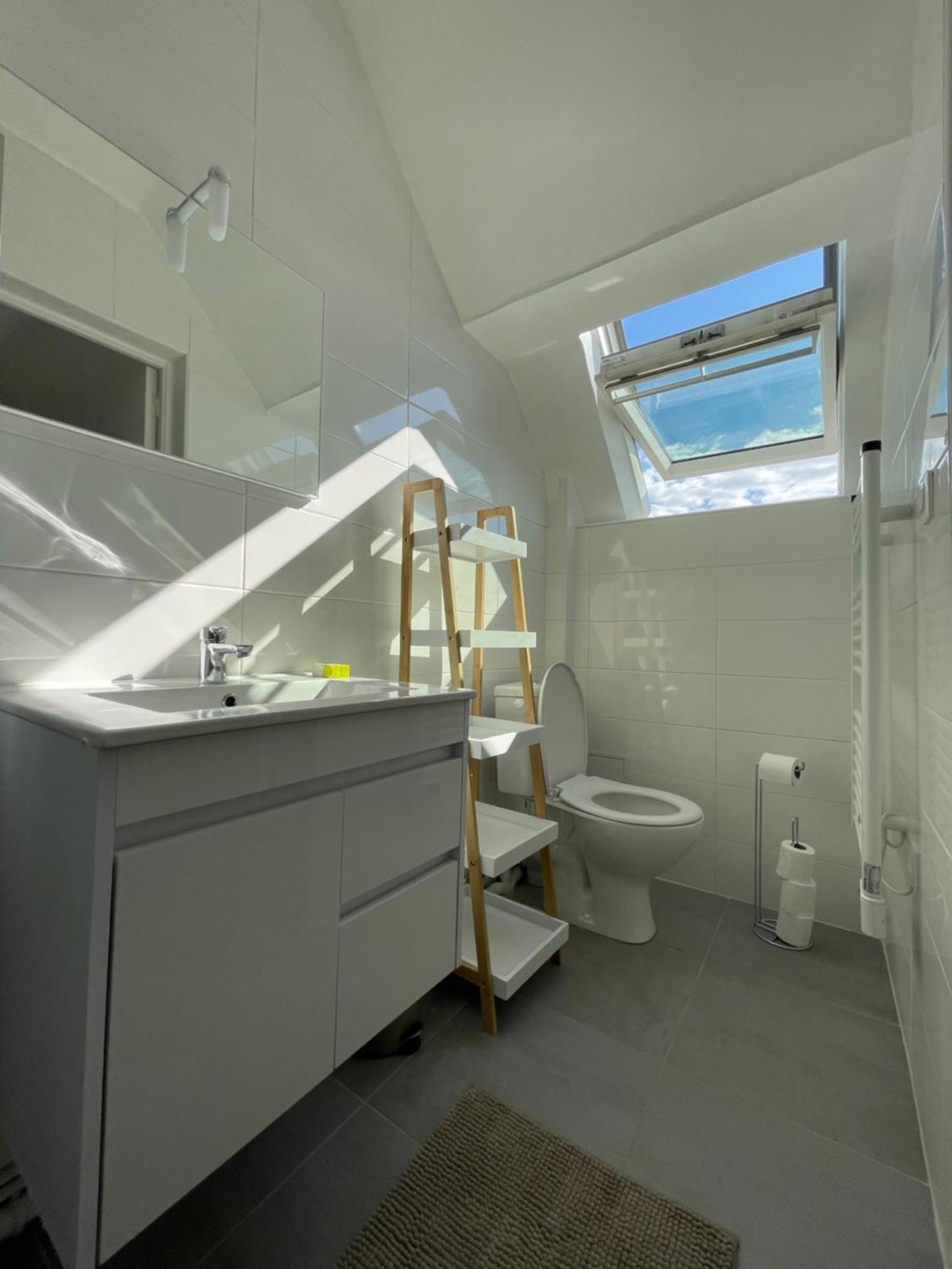 Appartement Renove Tout Equipe, Centre Ville, Proche De La Gare Et Commerce Flers  Exteriér fotografie