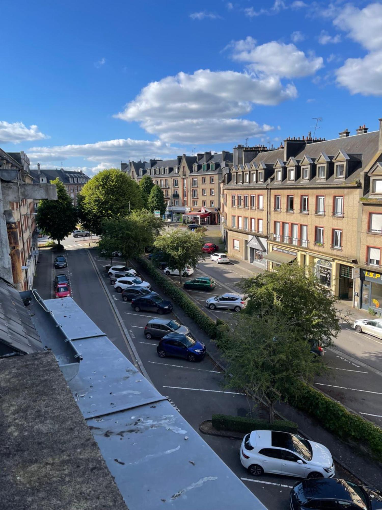 Appartement Renove Tout Equipe, Centre Ville, Proche De La Gare Et Commerce Flers  Exteriér fotografie